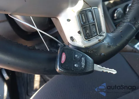 2013 Chrysler 200 Touring z USA, uszkodzony, nr VIN 1C3CCBBB3DN525078